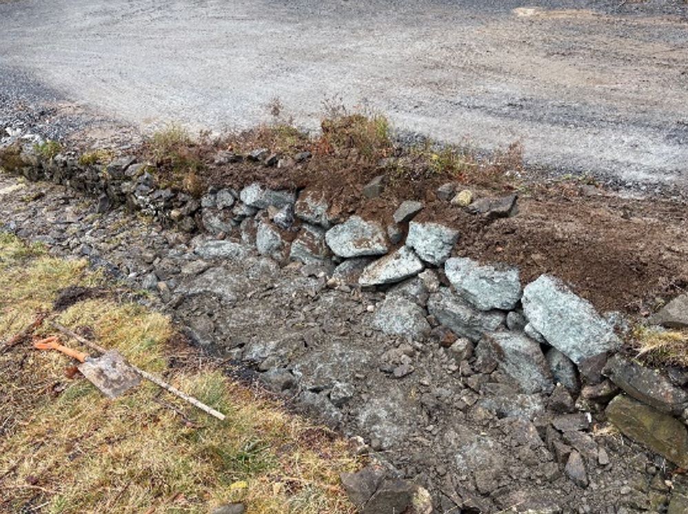 Showing spillway - supporting image